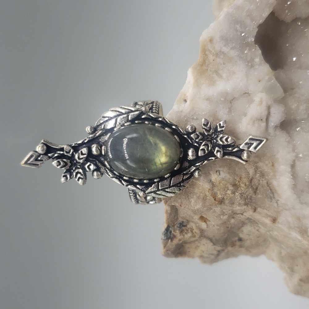 Labradorite Ring